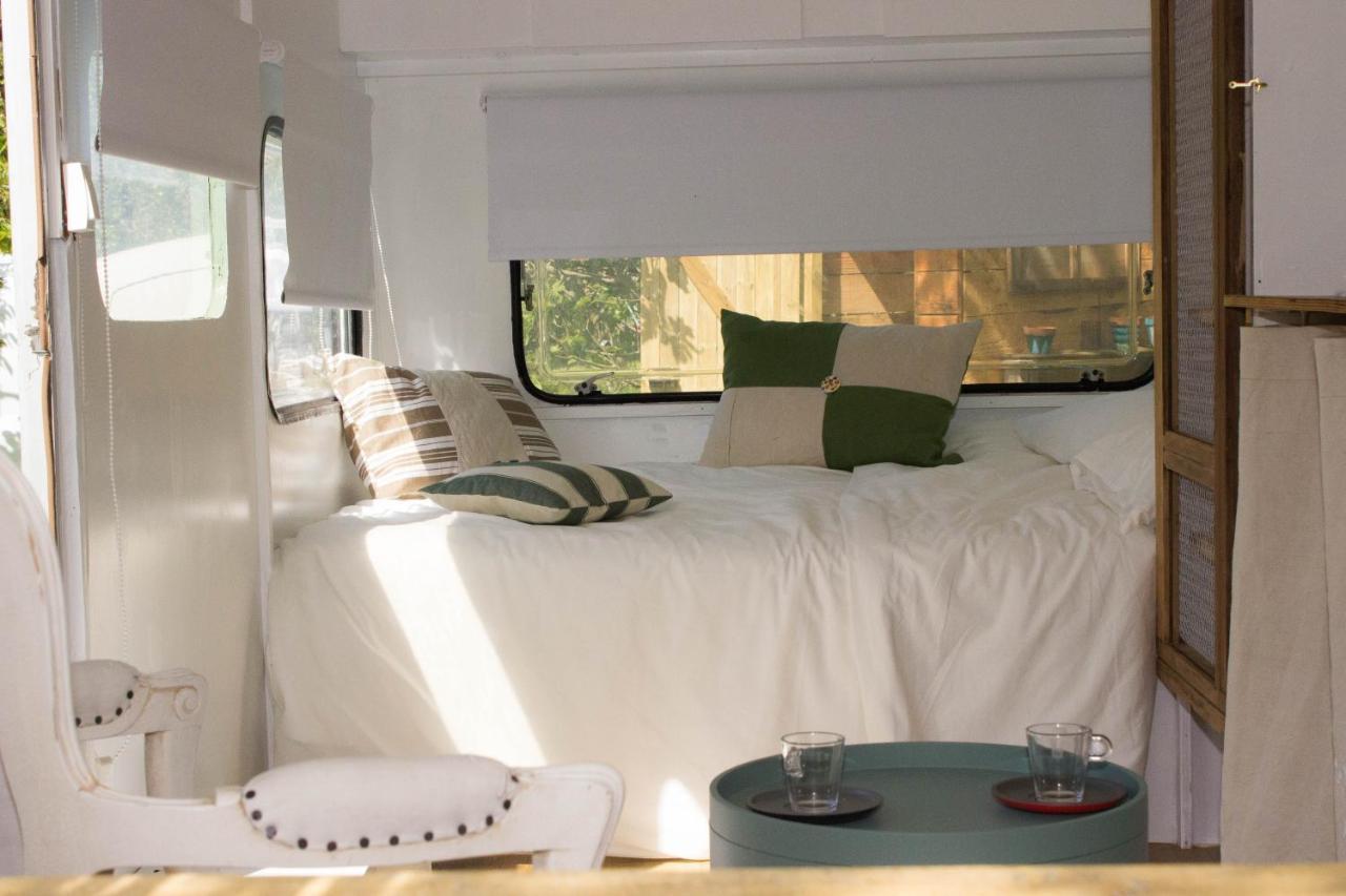 Ma Caravane Dans Les Collines Villeneuve-la-Comptal Ngoại thất bức ảnh