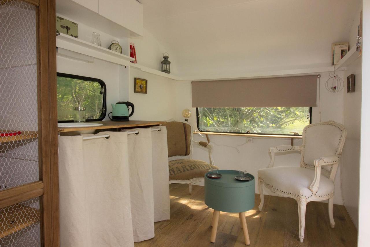 Ma Caravane Dans Les Collines Villeneuve-la-Comptal Ngoại thất bức ảnh
